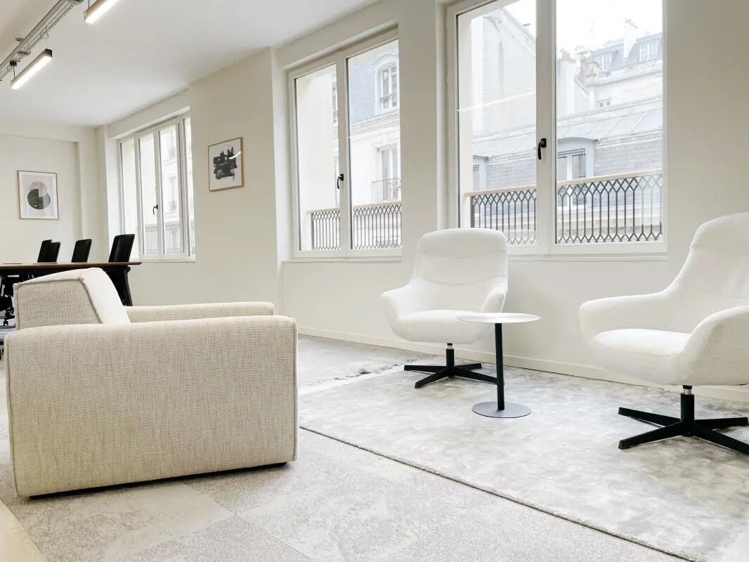 9 Rue Victor Massé, Paris for lease Interior Photo- Image 1 of 5