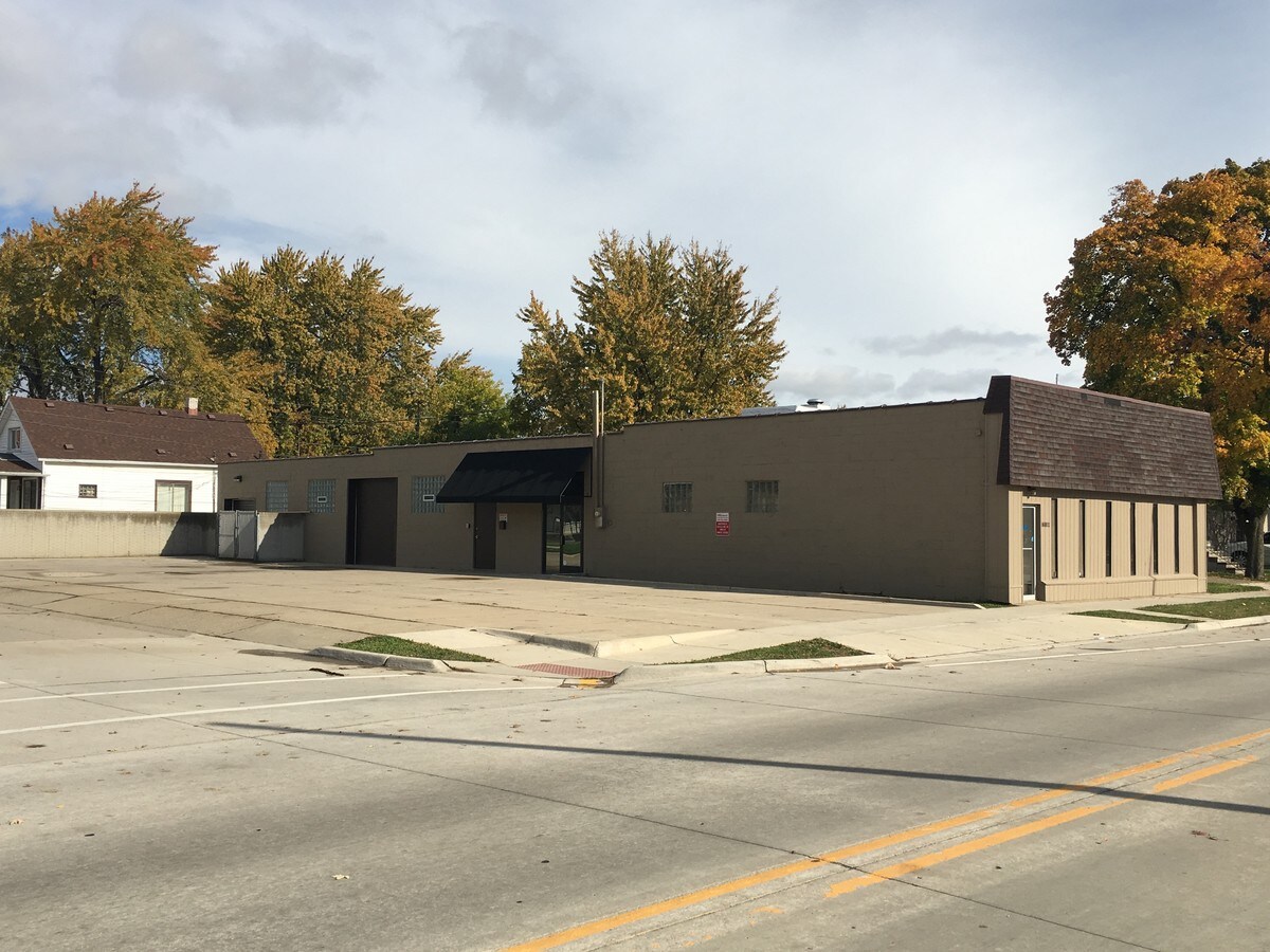 16811 Stephens, Eastpointe, MI 48021 Industrial for Lease