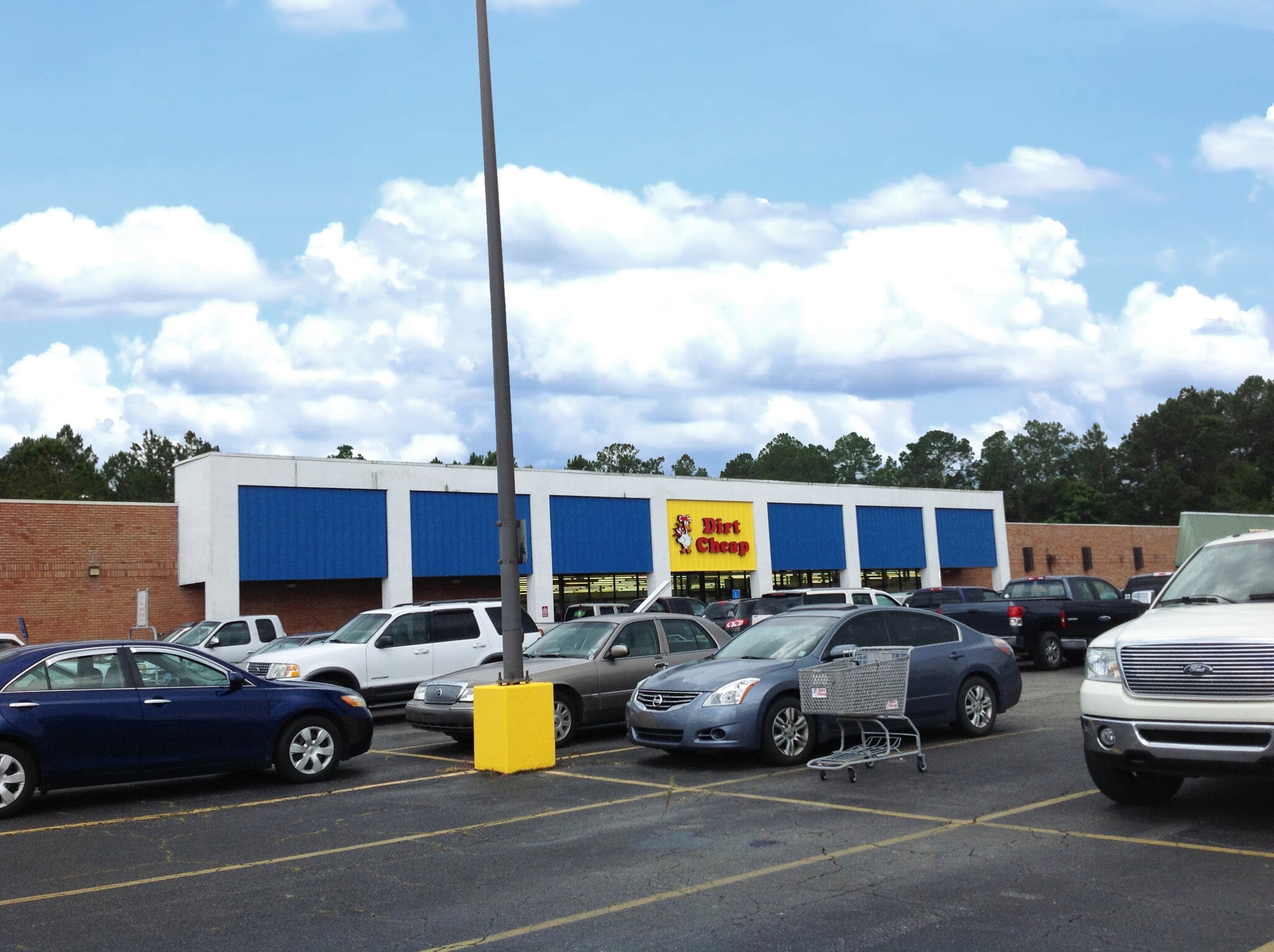 730 Memorial Blvd, Picayune, MS for lease Building Photo- Image 1 of 4