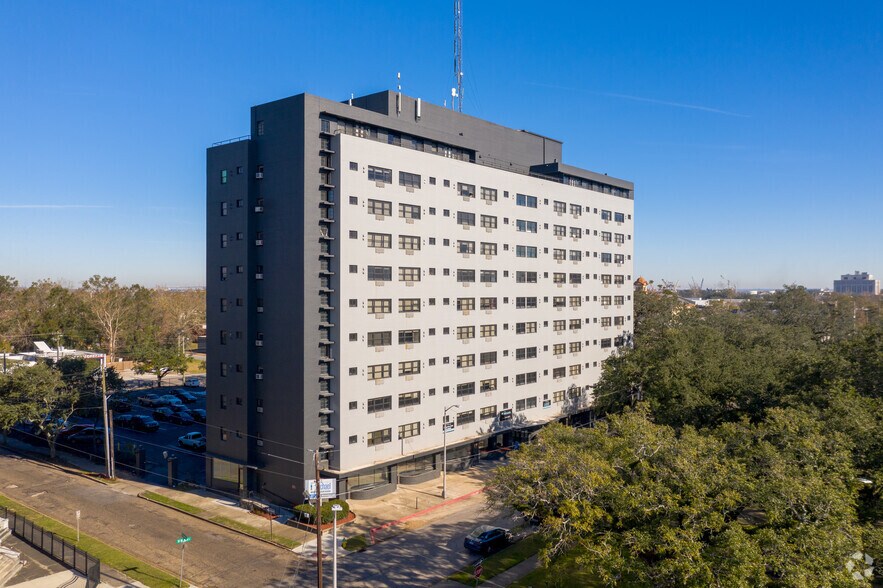 758 St. Michael St, Mobile, AL for sale - Primary Photo - Image 1 of 1