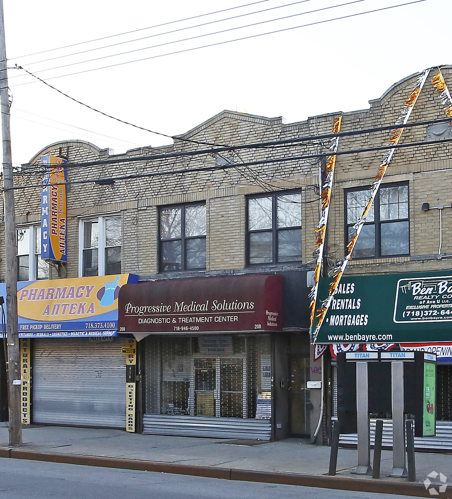 208 Avenue U, Brooklyn, NY for lease Building Photo- Image 1 of 5