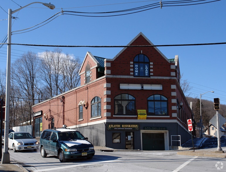 1 Prospect St, Dover, NJ 07801