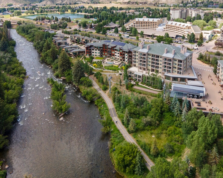 137 Benchmark Rd, Avon, CO for sale - Building Photo - Image 3 of 10