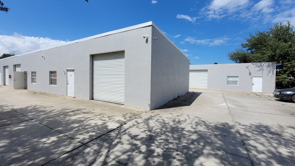 7275 Waelti Dr, Melbourne, FL for lease - Building Photo - Image 3 of 9