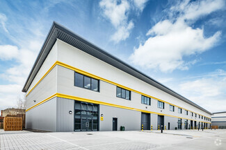 Vauxhall Trading Estate - Commercial Real Estate