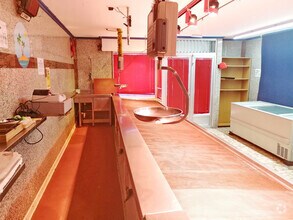 Calle Felipe Solano Antelo, 8, Guadalajara, Guadalajara for lease Interior Photo- Image 2 of 3