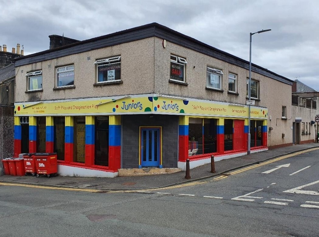 1 Campbell Ln, Hamilton for sale Building Photo- Image 1 of 1