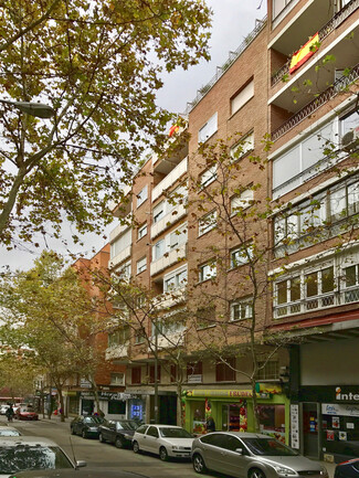 More details for Calle Ramos Carrión, 4, Madrid - Retail for Lease