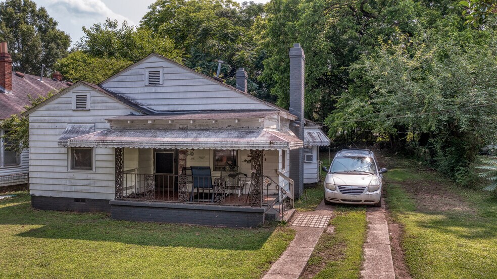 15-Home Investment Portfolio – Anderson, portfolio of 2 properties for sale on LoopNet.com - Building Photo - Image 2 of 37