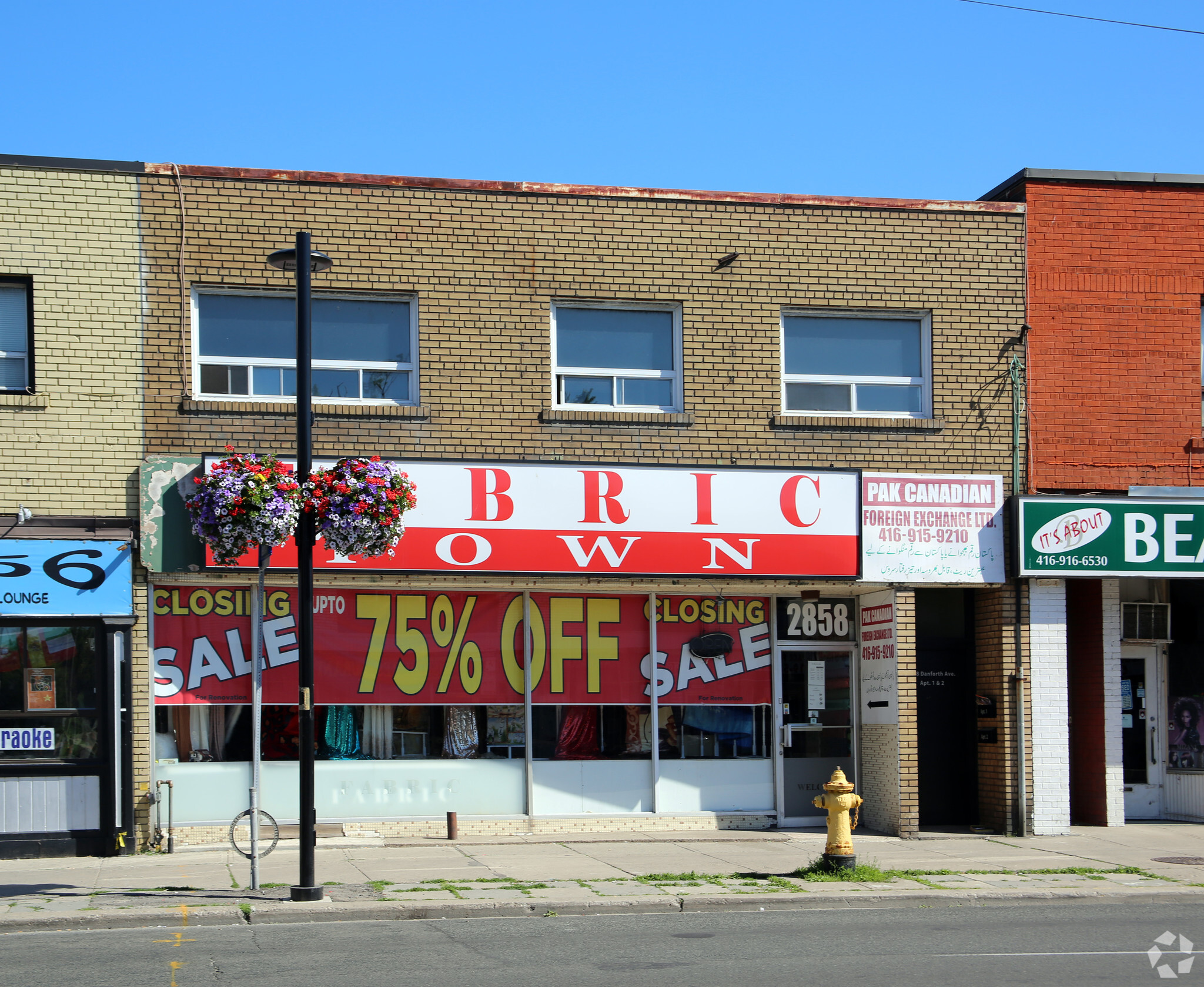 2858 Danforth Ave, Toronto, ON for sale Primary Photo- Image 1 of 1