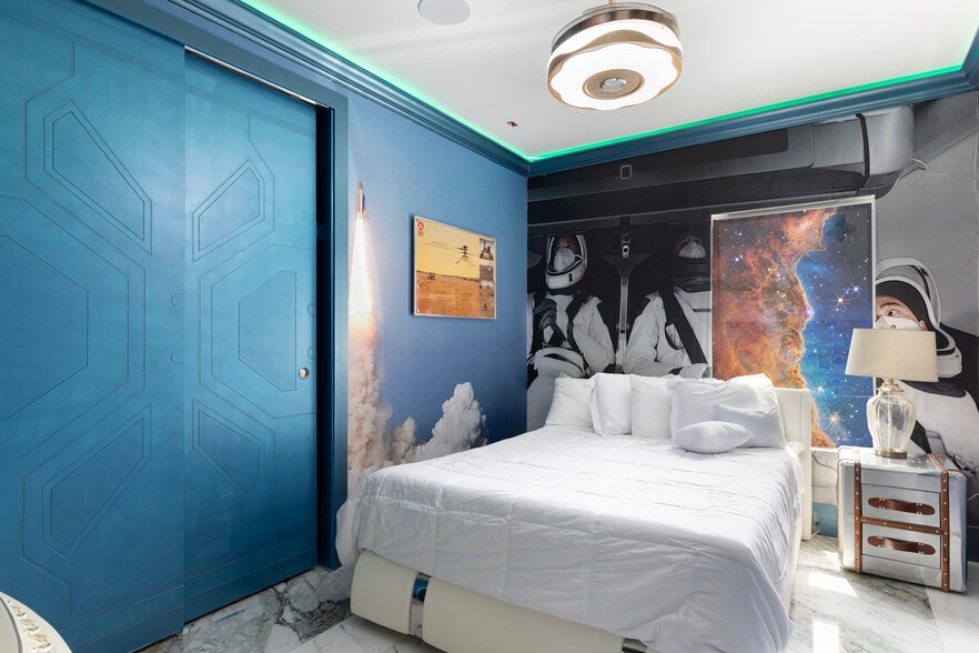 1015 Fantasy Dr, Davenport, FL for sale - Building Photo - Image 2 of 73