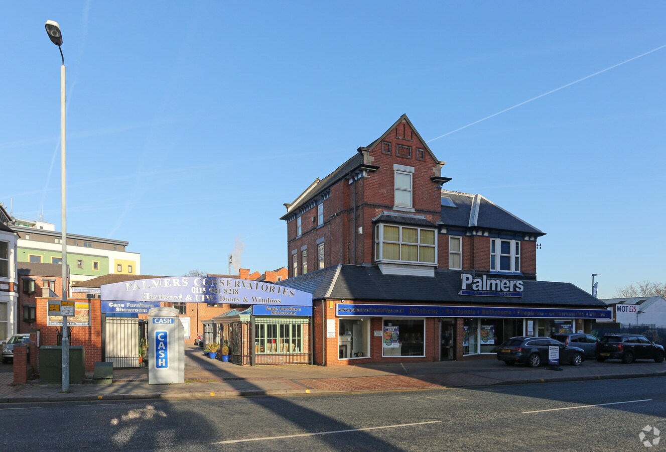 11 Radcliffe Rd, Nottingham, NTT NG2 5FF