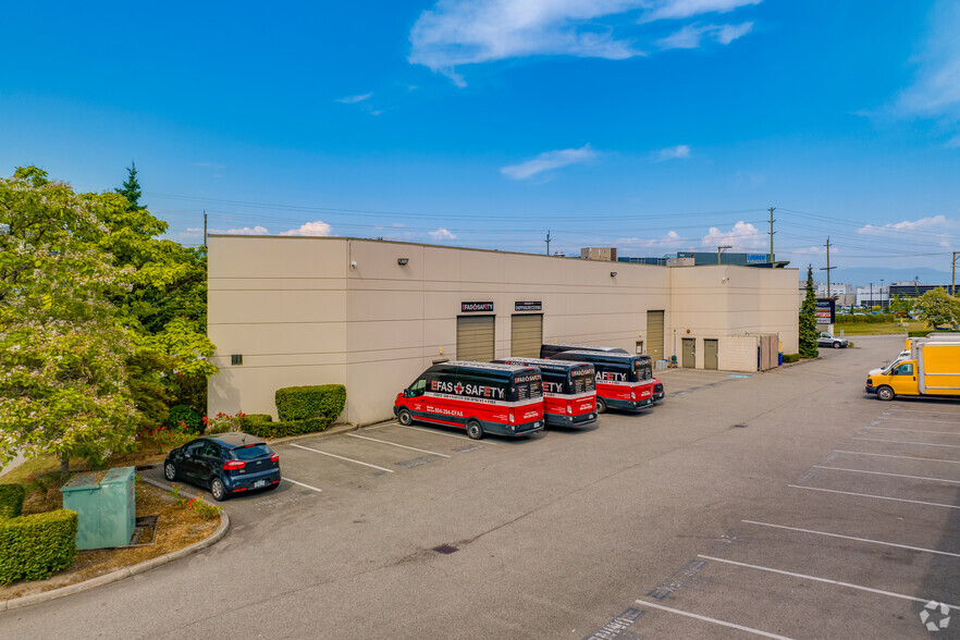 1530 Kingsway Ave, Port Coquitlam, BC for sale - Building Photo - Image 3 of 4