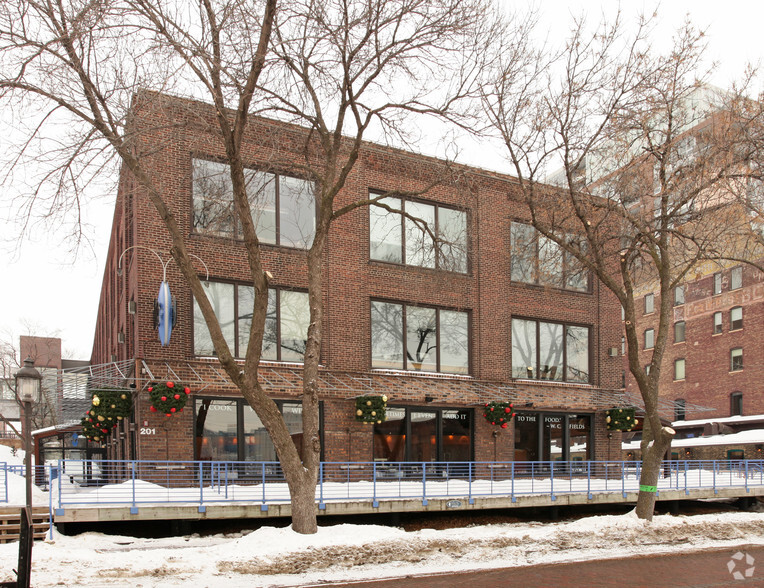 201 Main St SE, Minneapolis, MN for lease - Primary Photo - Image 1 of 17