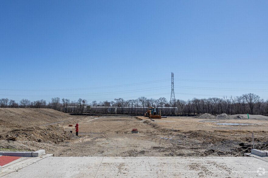 S Wood Farm Rd, Plainfield, IL for sale - Building Photo - Image 1 of 1