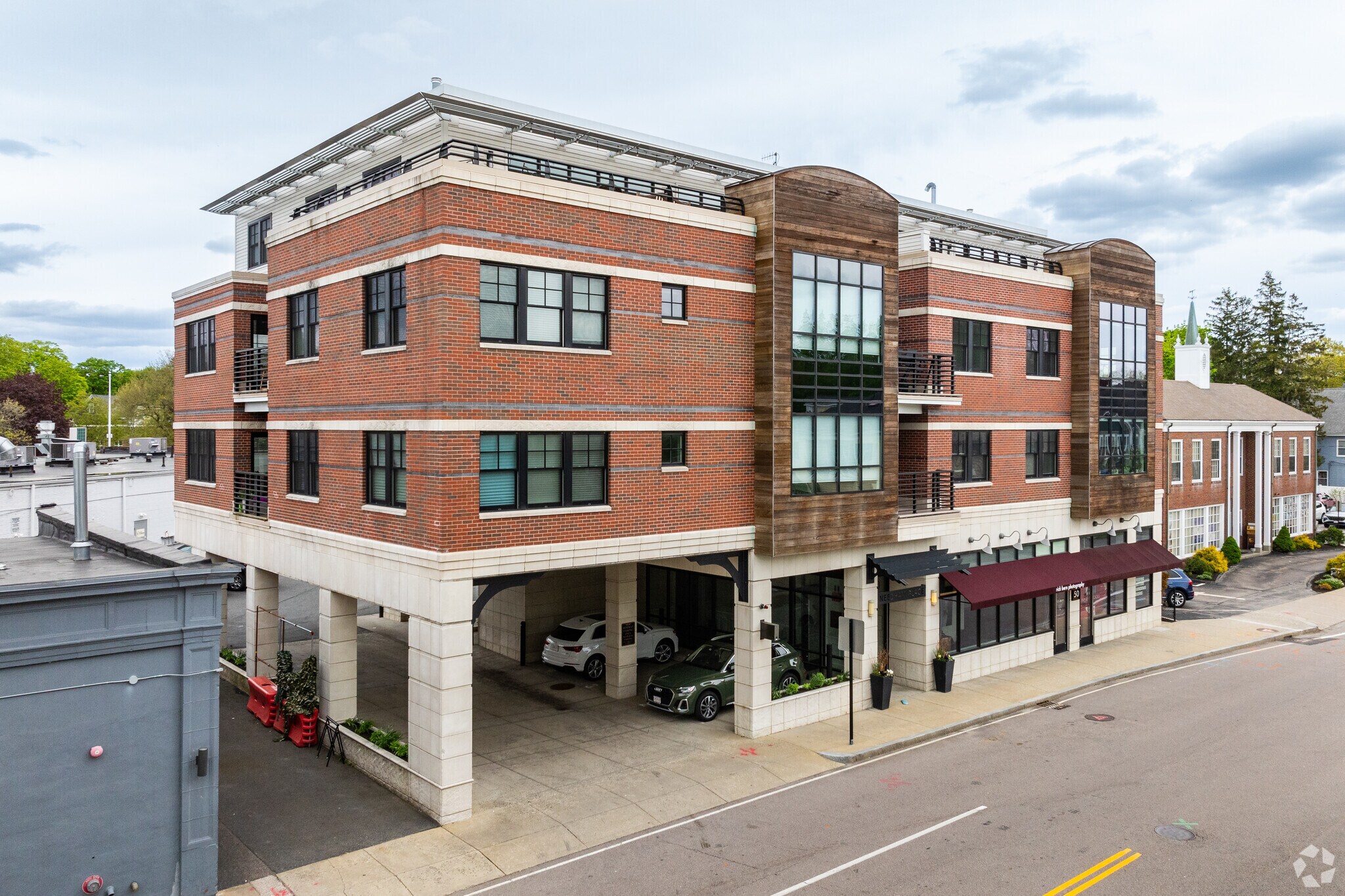 36-58 Dedham Ave, Needham, MA for sale Primary Photo- Image 1 of 1