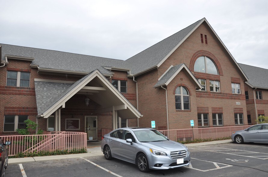 1151 Bethel Rd, Columbus, OH for sale - Building Photo - Image 1 of 1