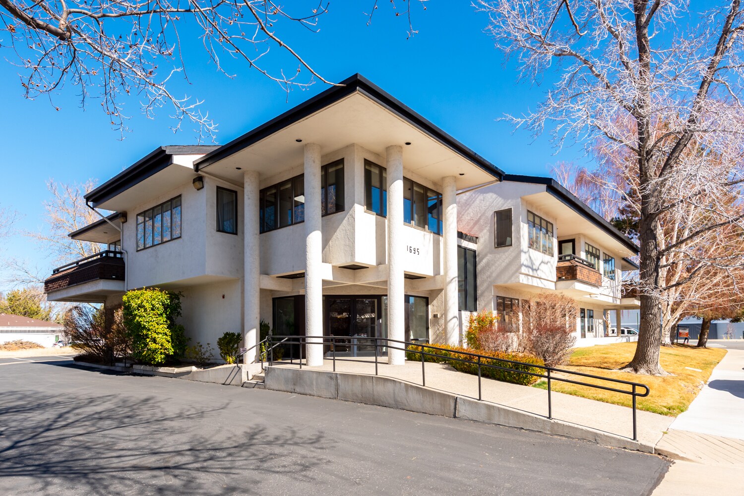 1695 Meadow Wood Ln, Reno, NV for sale Building Photo- Image 1 of 1