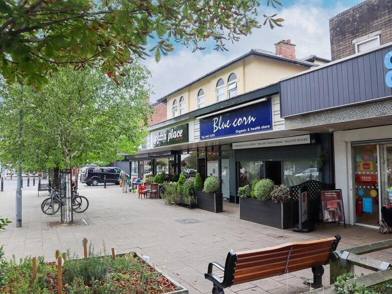 204-206 Heaton Moor Rd, Stockport for sale - Building Photo - Image 3 of 6