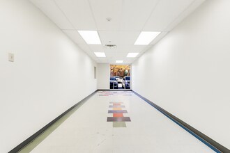 6525-6565 Boul Décarie, Montréal, QC for lease Interior Photo- Image 1 of 9