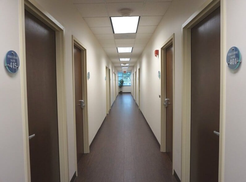 131 Plantation Ridge Dr, Mooresville, NC for lease - Interior Photo - Image 3 of 9