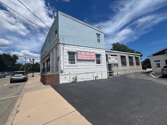 31-33 Railroad Ave, Westerly, RI for sale - Building Photo - Image 2 of 27