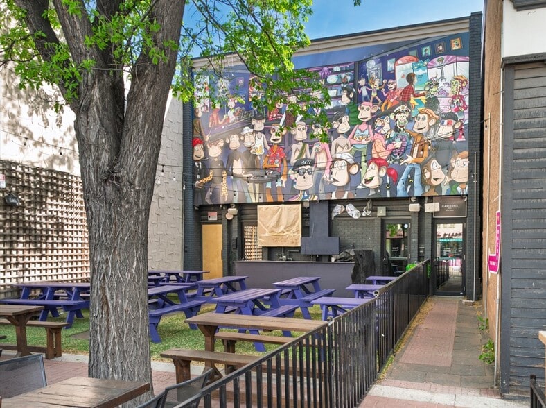 1212 9th Ave SE, Calgary, AB for sale - Building Photo - Image 1 of 3