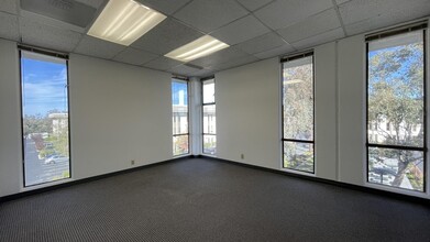 1650 S Amphlett Blvd, San Mateo, CA for lease Interior Photo- Image 2 of 5