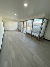 21600 Osborne St, Chatsworth, CA for lease Interior Photo- Image 2 of 3