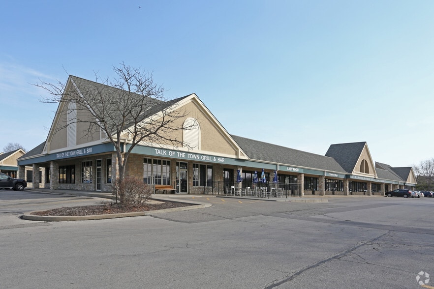 11800-11922 W 119th St, Overland Park, KS for lease - Building Photo - Image 2 of 25