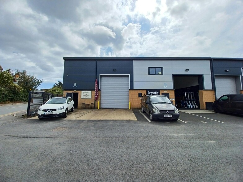 5A-5G Mannings Heath Rd, Poole for lease - Building Photo - Image 3 of 31