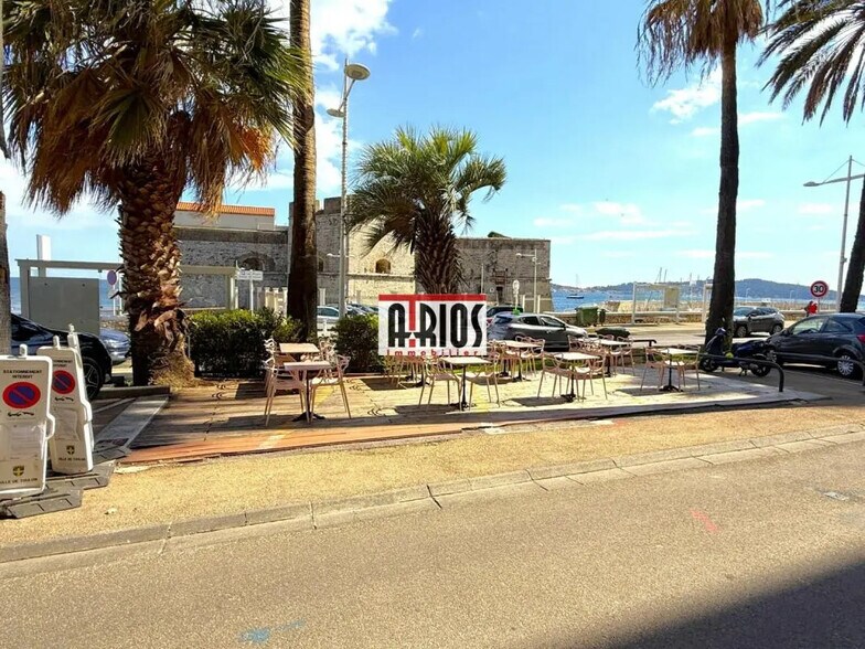 Flex in Toulon for lease - Building Photo - Image 2 of 3