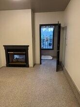 700-718 N Main Ave, Gresham, OR for lease Interior Photo- Image 2 of 19