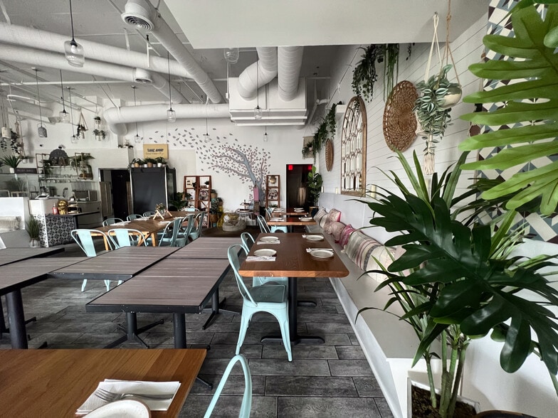 501 Main St, Huntington Beach, CA for lease - Building Photo - Image 3 of 7