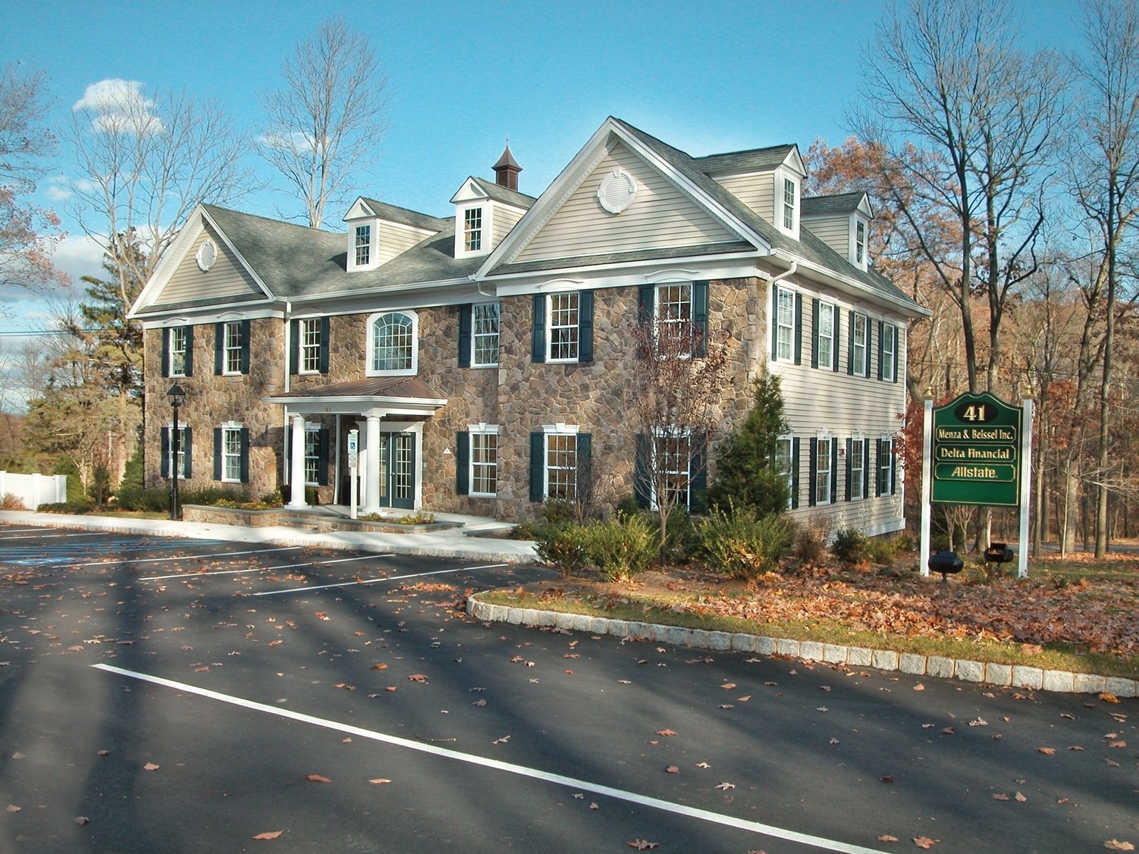 41 Stonehouse Rd, Basking Ridge, NJ for lease Building Photo- Image 1 of 7