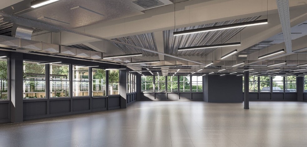 2 The Square, Uxbridge for lease - Interior Photo - Image 2 of 5