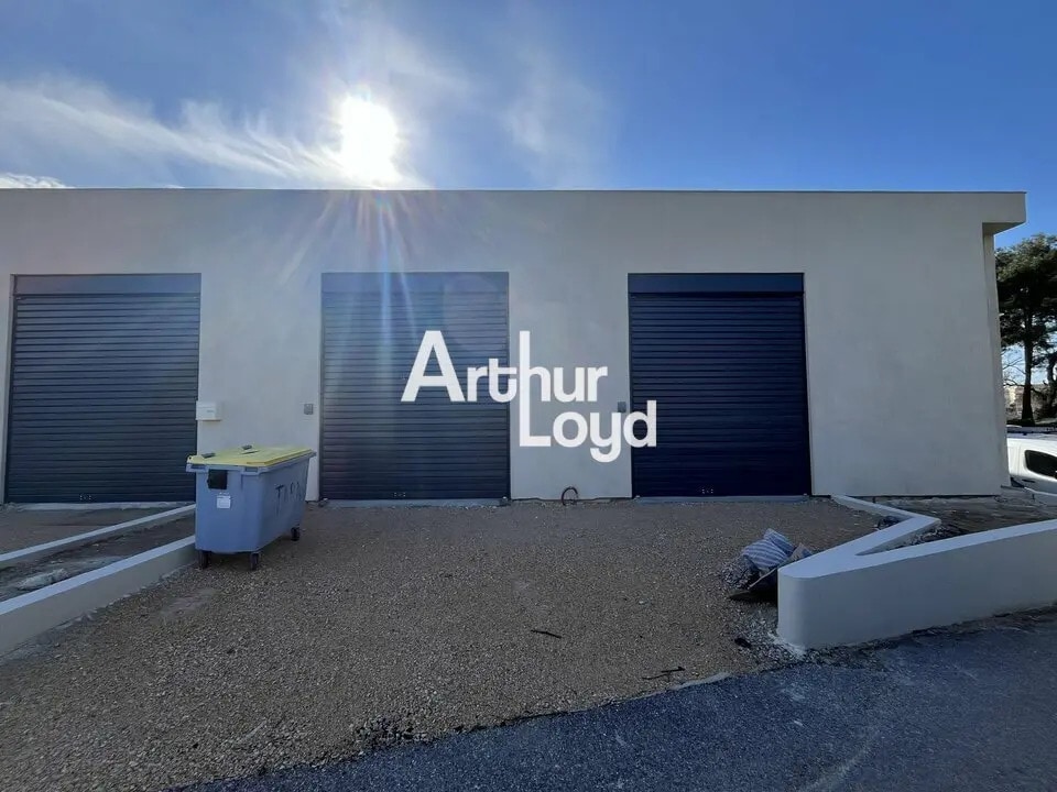 Flex in Fréjus for sale Building Photo- Image 1 of 8