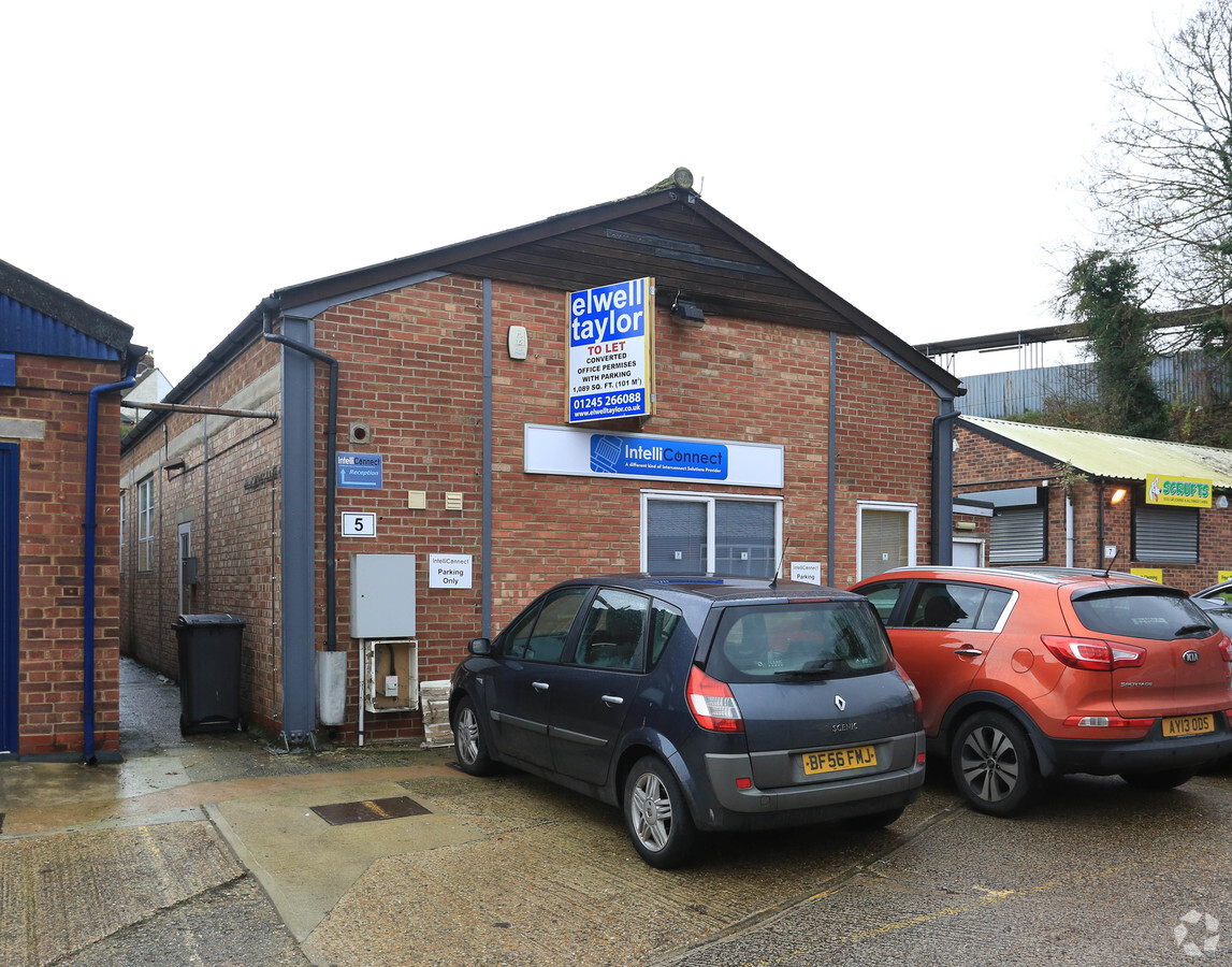 Beehive Ln, Chelmsford, CM2 9TE - Industrial for Lease | LoopNet