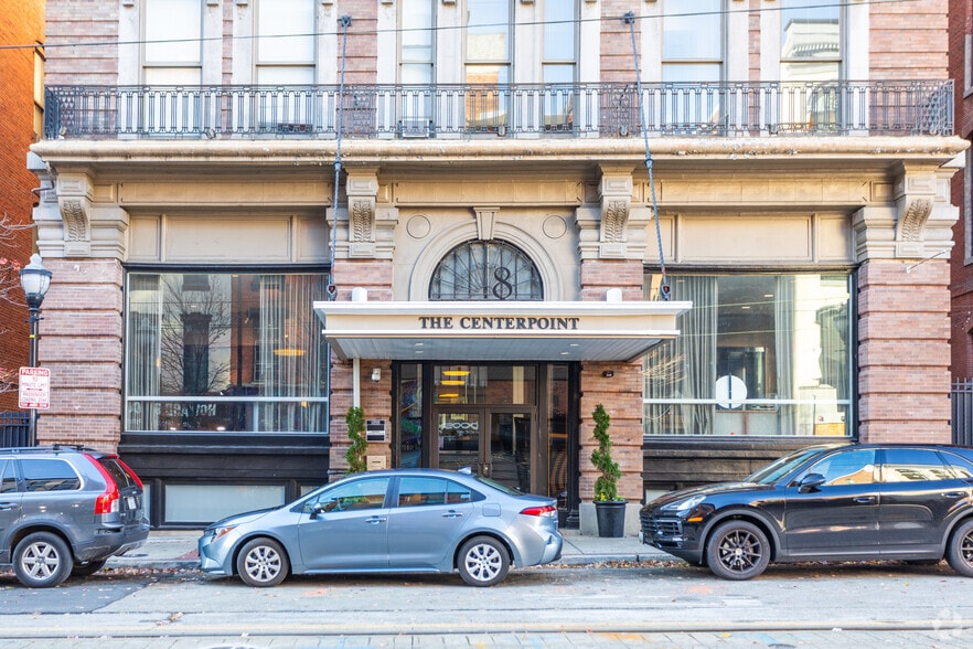 1-49 N Howard St, Baltimore, MD for lease - Building Photo - Image 2 of 80