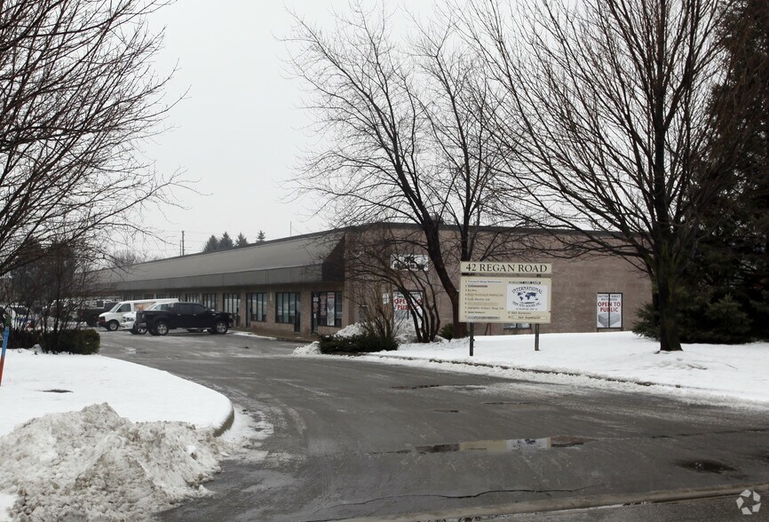 42 Regan Rd, Brampton, ON for sale - Building Photo - Image 3 of 5