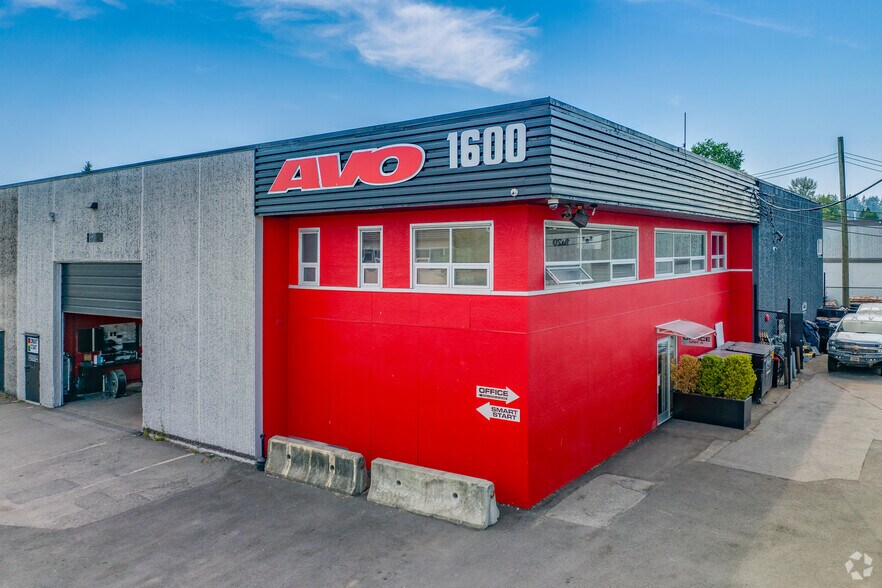 1600 Kingsway Ave, Port Coquitlam, BC for sale - Building Photo - Image 2 of 5