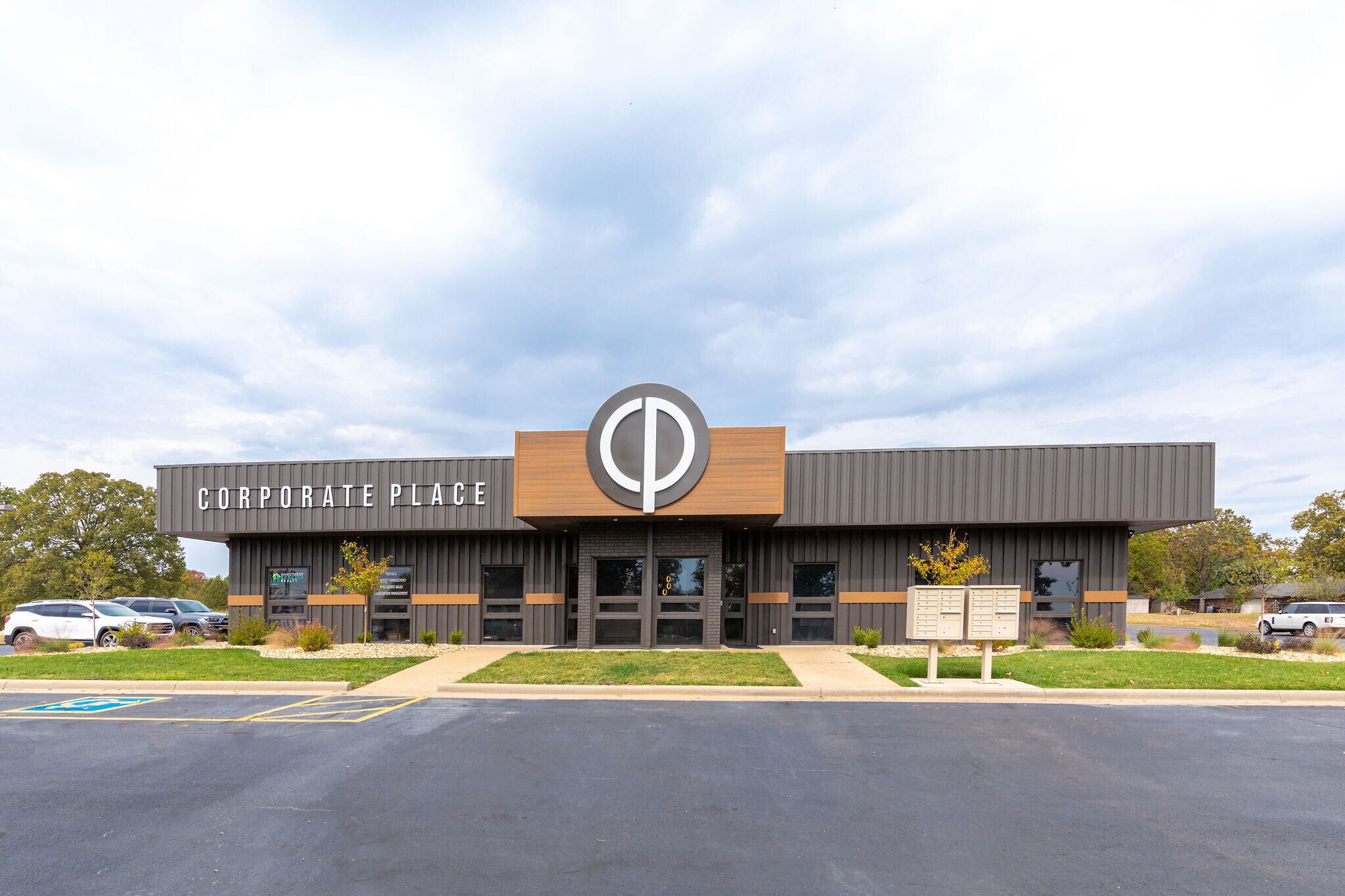500 Corporate Place, Branson, MO for sale Building Photo- Image 1 of 1
