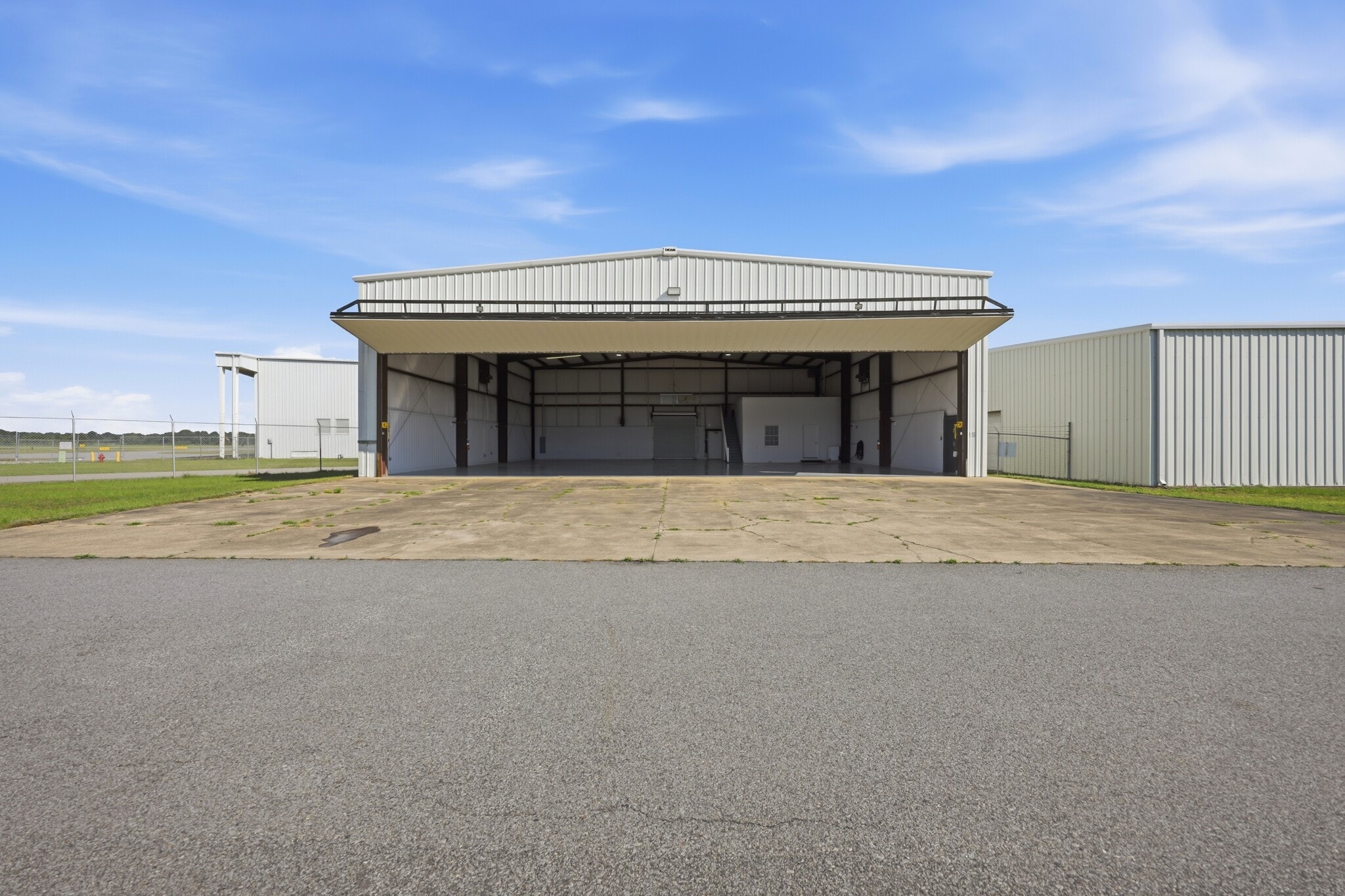 1131 Memorial Dr, Greenville, NC for lease Building Photo- Image 1 of 16