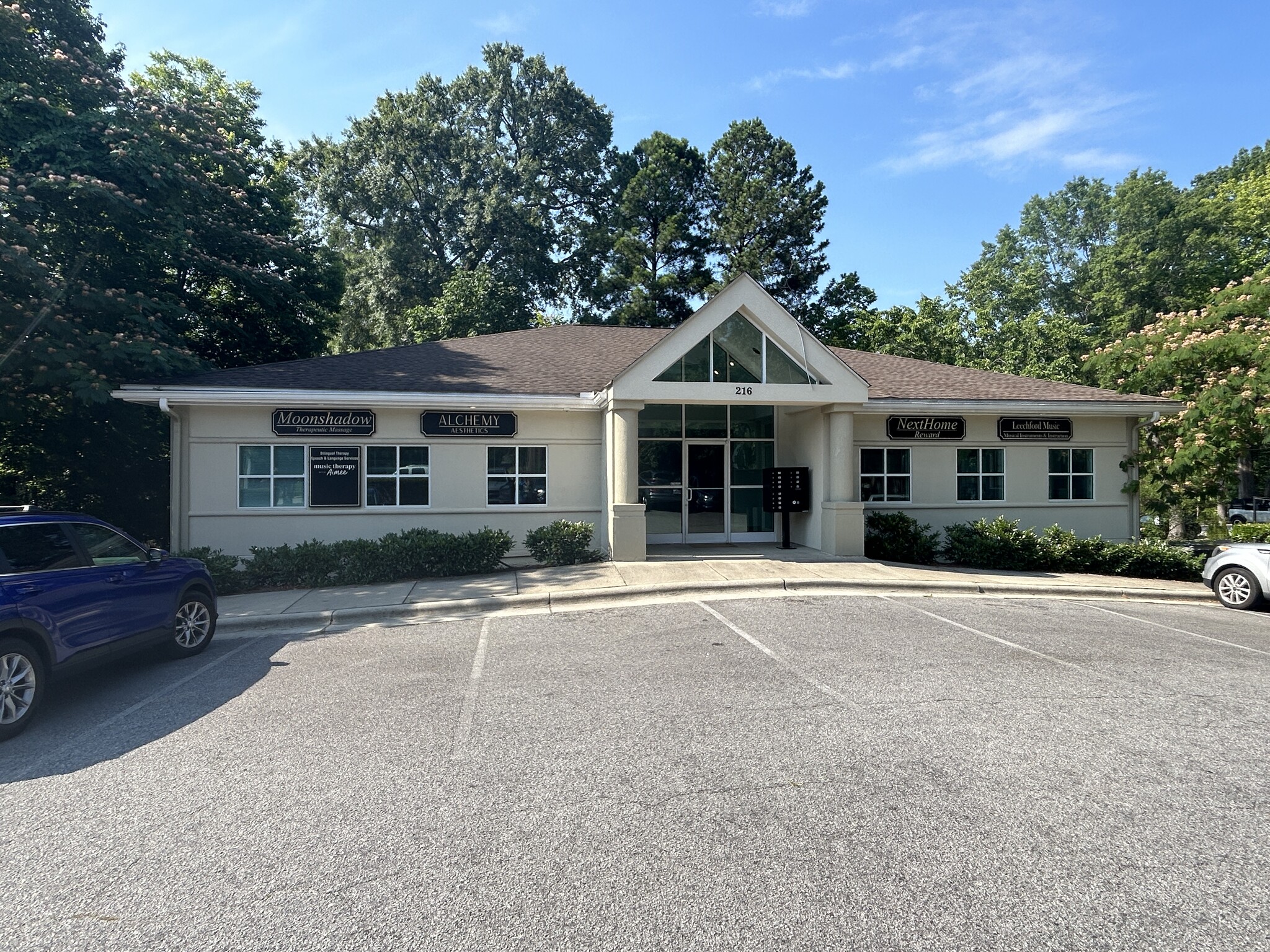 216 E Chatham St, Cary, NC for lease Building Photo- Image 1 of 5