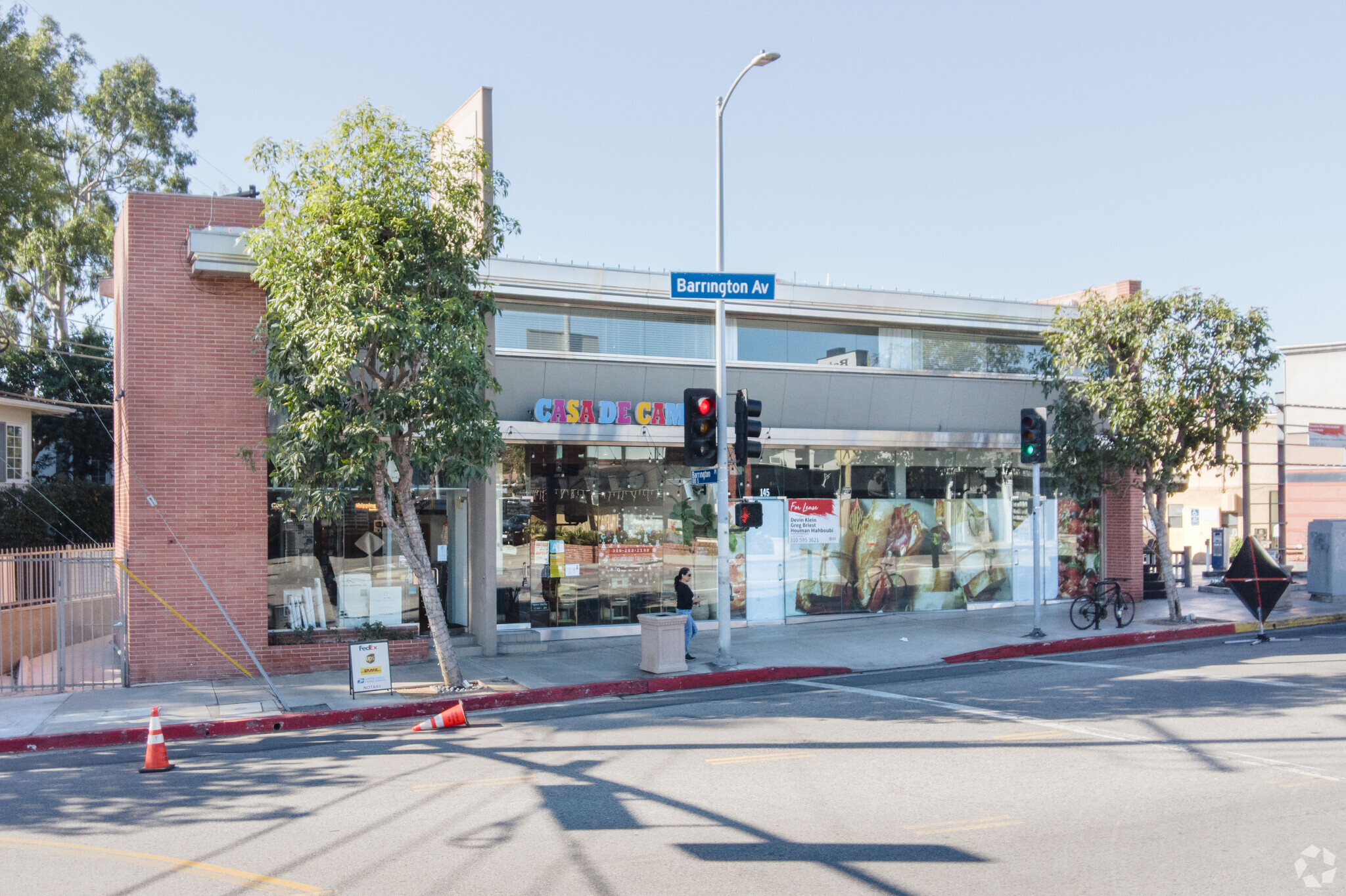 141-147 S Barrington Ave, Los Angeles, CA for lease Primary Photo- Image 1 of 5