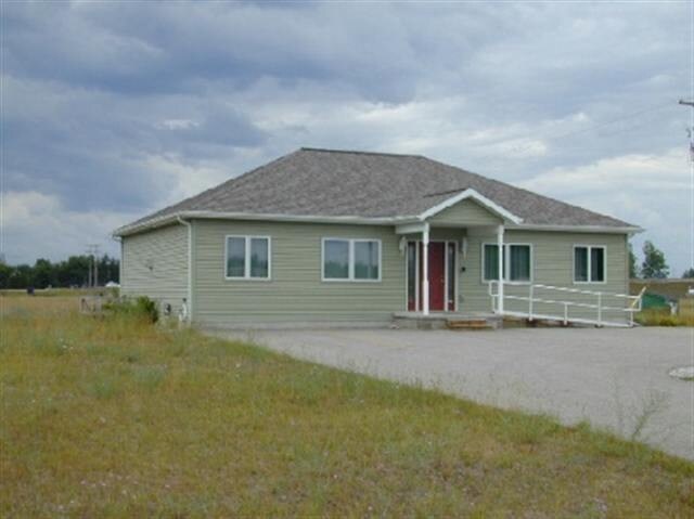 2562 EZ Built Dr, Grayling, MI for sale - Primary Photo - Image 1 of 1