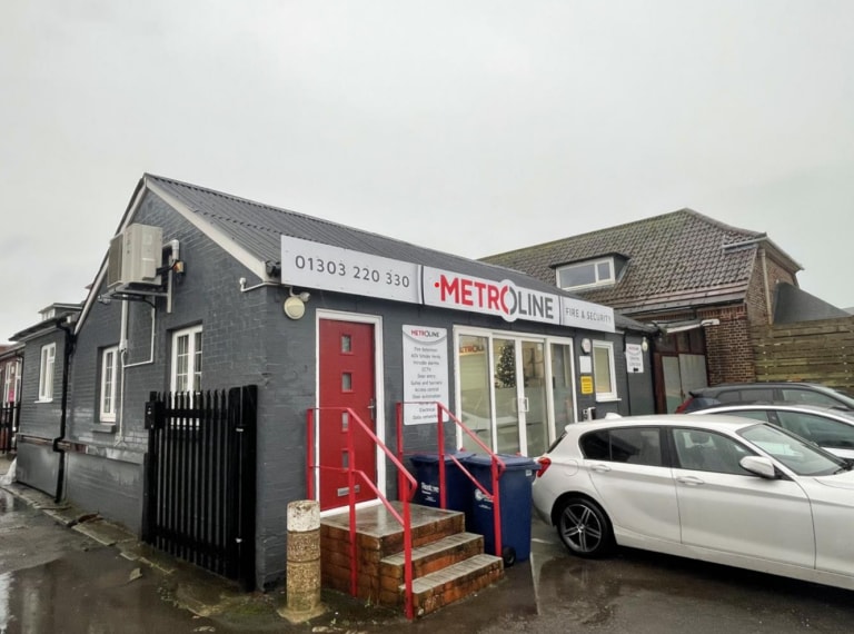 2 Ross Way, Folkestone for sale Primary Photo- Image 1 of 1