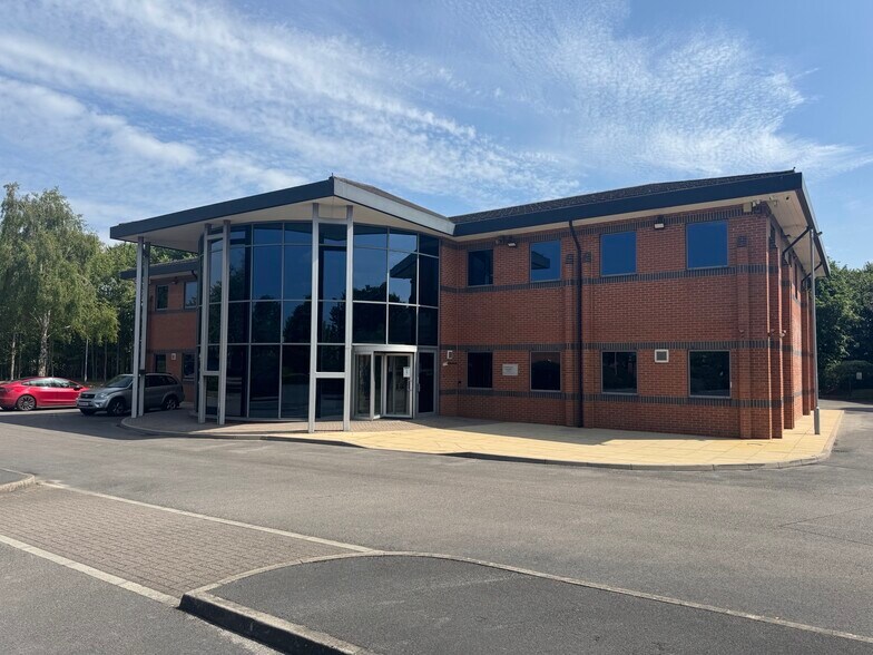 First Ave, Burton On Trent for lease - Building Photo - Image 1 of 1