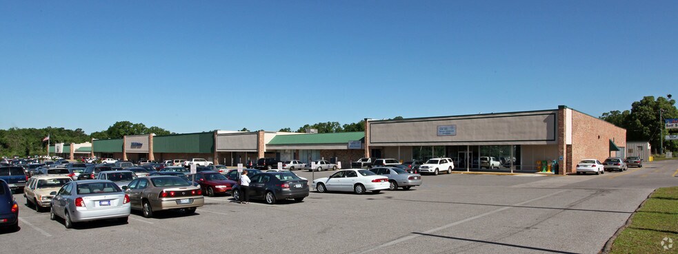 3400-3446 Demetropolis Rd, Mobile, AL for sale - Building Photo - Image 1 of 1