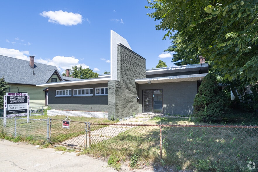 450 Hanover St, Manchester, NH for sale - Primary Photo - Image 1 of 2